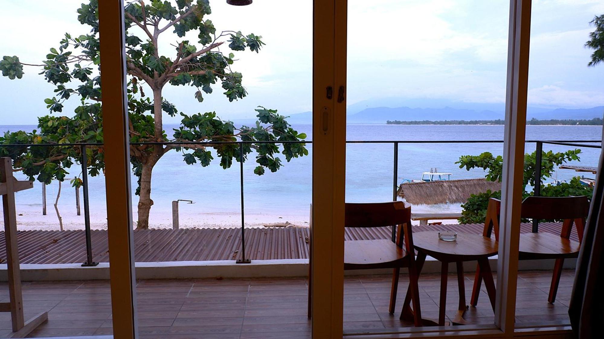 Gili Meno Mojo Beach Resort Exterior foto